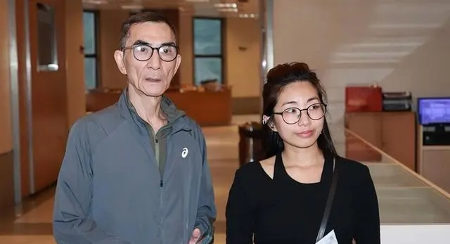 麦子云为《毒舌大状》减重15斤出演癌症病人 | 现场图