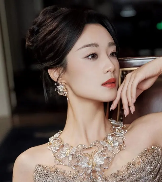 王小亿《云渺》破50亿播放，短剧女演员产能与演技争议升温 | 相关图片