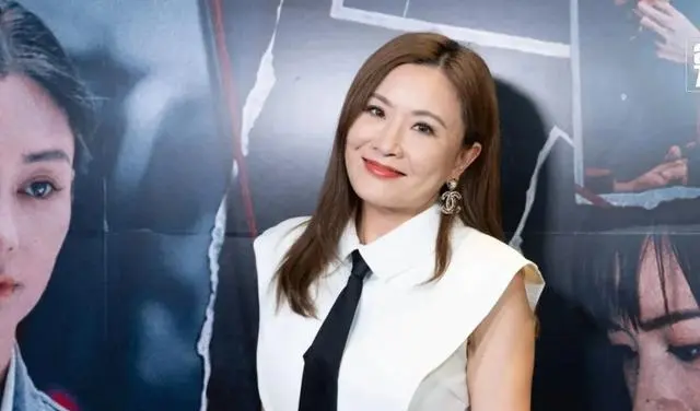 张文慈54岁挑战窒息式变态妻子角色，自费组织亚视艺人聚会 | 现场图