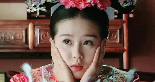 《步步惊心》若曦角色设定存多重叙事伏笔，政治预判力与邬思道高度重合 | 资讯配图