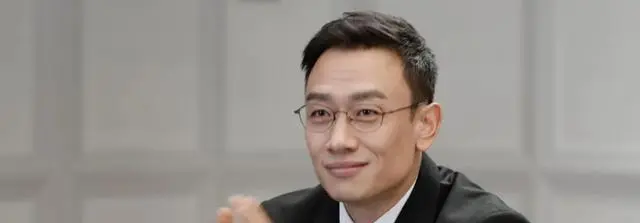 那家威凭《大唐狄公案》裴侍郎角色登热搜，20年配角经历获关注 | 现场图