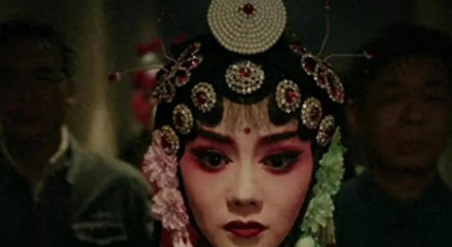 李兰迪《喀什恋歌》开播，央视五月三部现实主义新剧同步定档 | 资讯配图